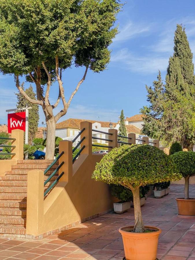 Apartamento En Los Patios De Santa Maria Golf マルベーリャ エクステリア 写真