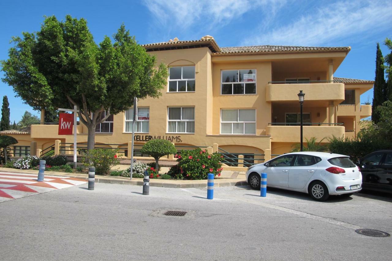 Apartamento En Los Patios De Santa Maria Golf マルベーリャ エクステリア 写真