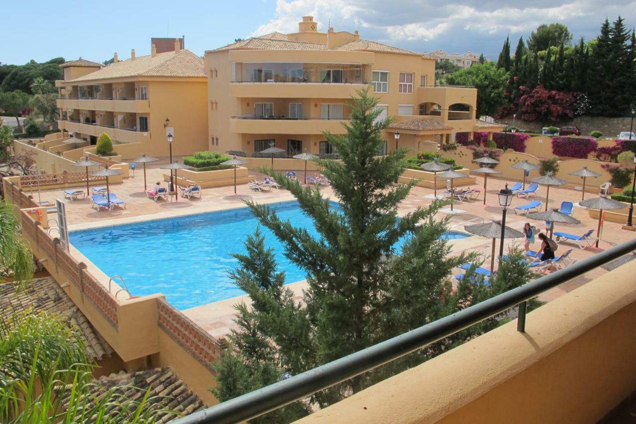 Apartamento En Los Patios De Santa Maria Golf マルベーリャ エクステリア 写真