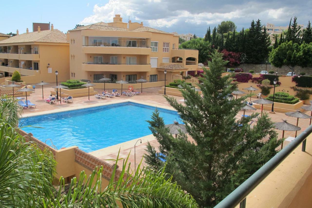 Apartamento En Los Patios De Santa Maria Golf マルベーリャ エクステリア 写真