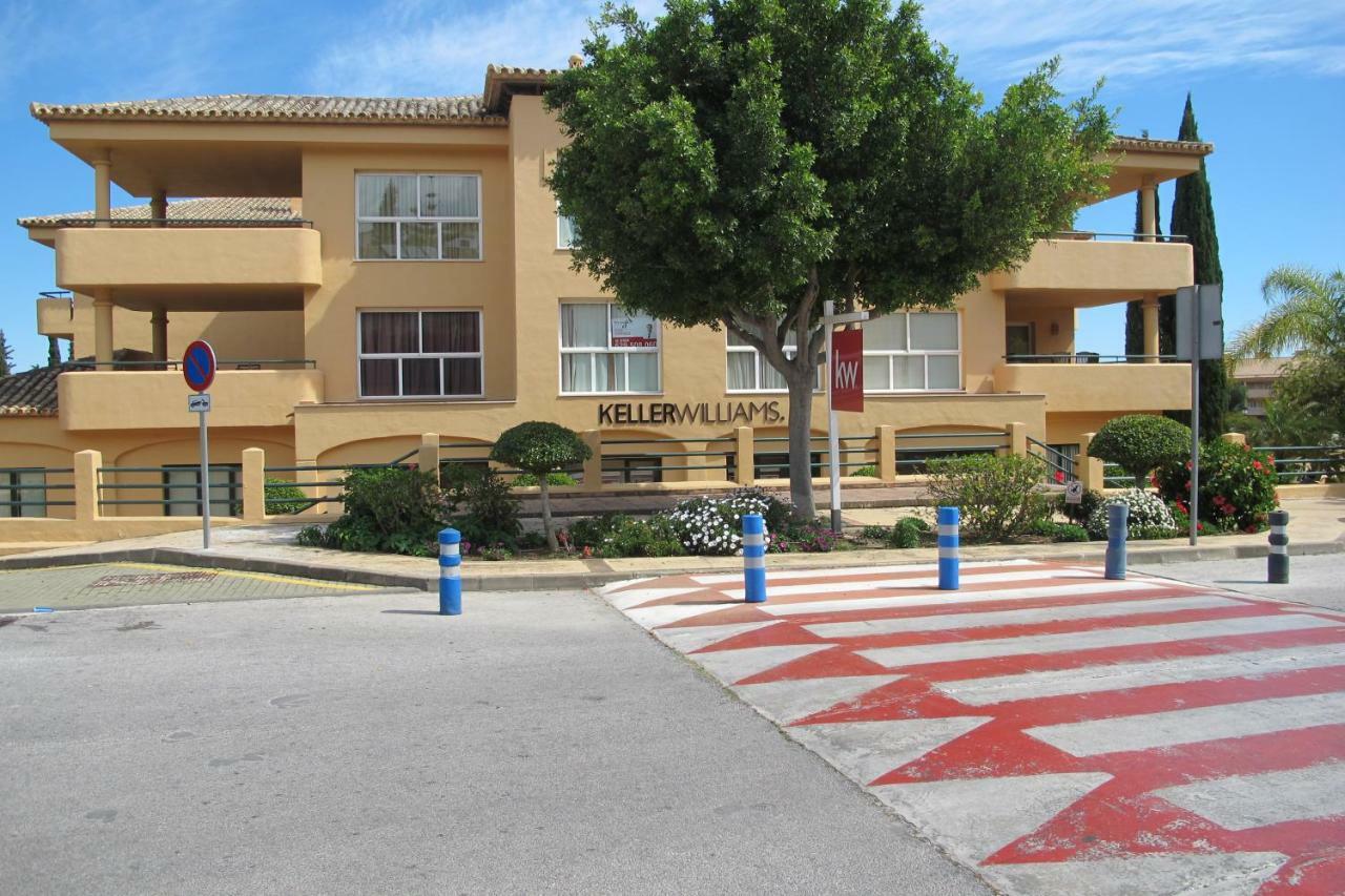 Apartamento En Los Patios De Santa Maria Golf マルベーリャ エクステリア 写真